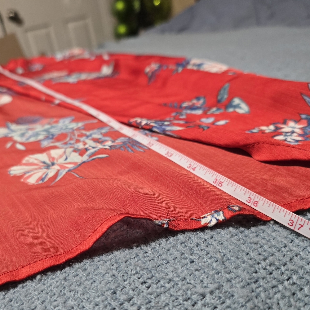 Time And Tru | One Size | Red Floral Cacoon Kimono - Picture 5 of 5